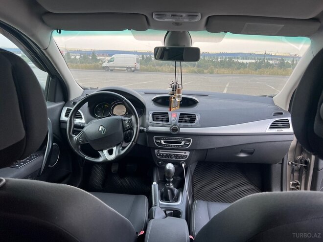 Renault Megane 2009, 319,000 km - 1.5 l - Bakı