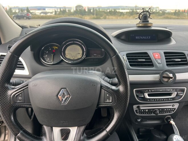 Renault Megane 2009, 319,000 km - 1.5 l - Bakı