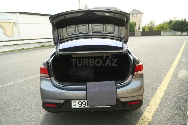 Kia Rio 2018, 239,792 km - 1.6 l - Zaqatala