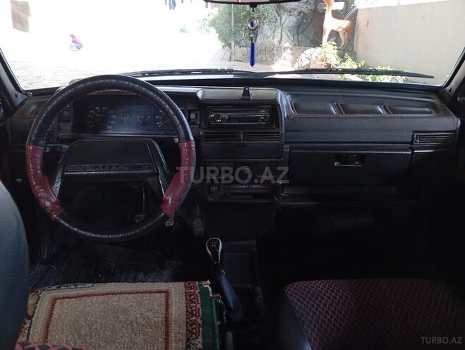 LADA (VAZ) 21099 2002, 180,000 km - 1.3 л - Salyan