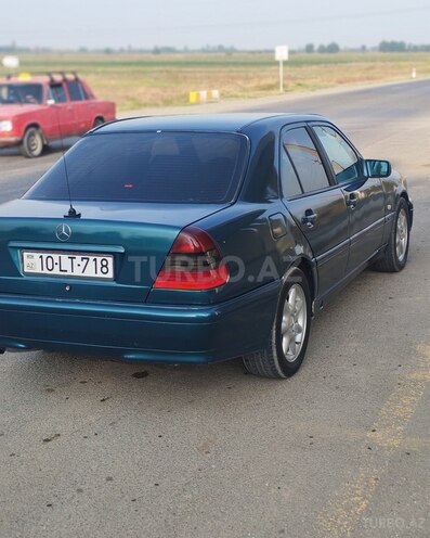 Mercedes C 220 1998, 236,963 km - 2.2 л - Goranboy