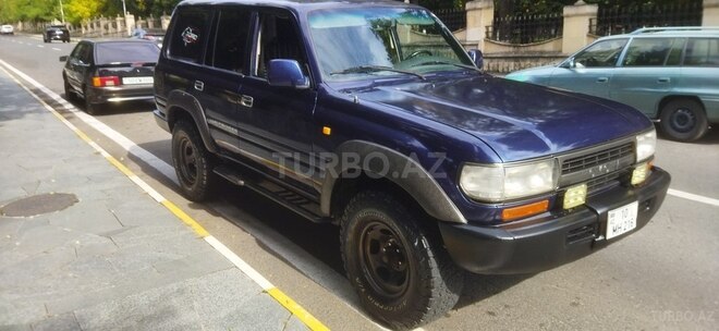 Toyota Land Cruiser 1991, 500,000 km - 4.2 l - Zaqatala