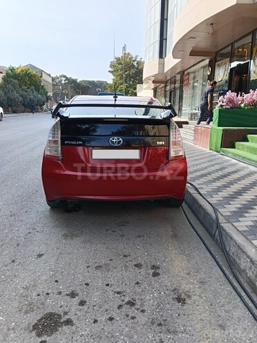 Toyota Prius 2015, 401,130 km - 1.8 l - Xırdalan