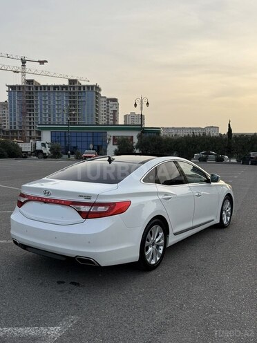Hyundai Grandeur 2015, 242,000 km - 2.2 l - Sumqayıt