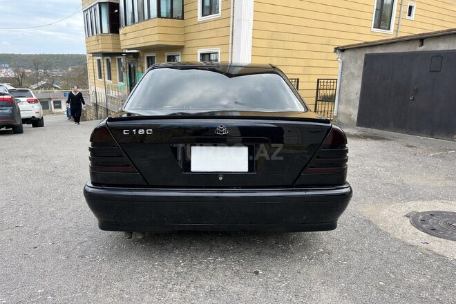 Mercedes C 230 1998, 265,000 km - 2.3 l - Qusar