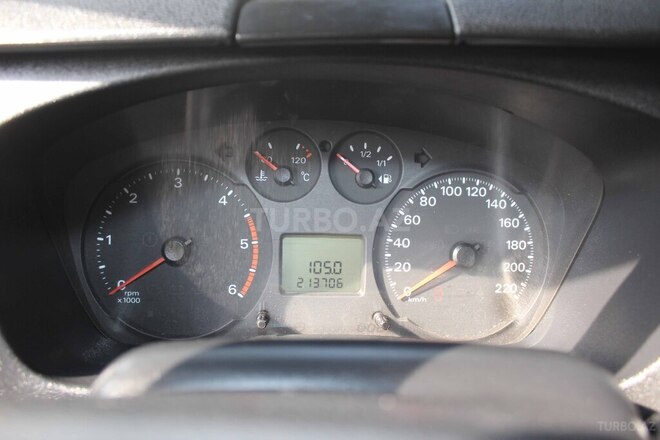 Ford Transit 2010, 213,706 km - 2.4 l - Salyan