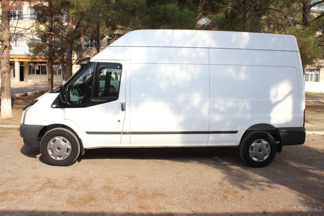 Ford Transit 2010, 213,706 km - 2.4 l - Salyan