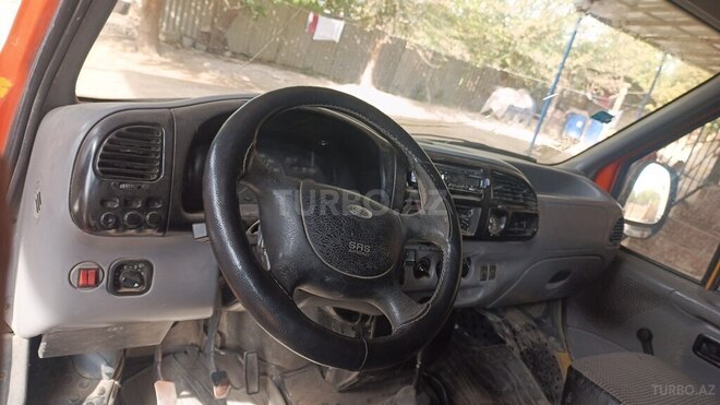 Ford Transit 1996, 300,000 km - 2.5 l - Samux