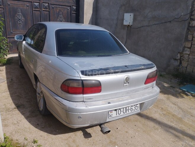 Opel Omega 1997, 359,132 km - 2.0 л - Bakı