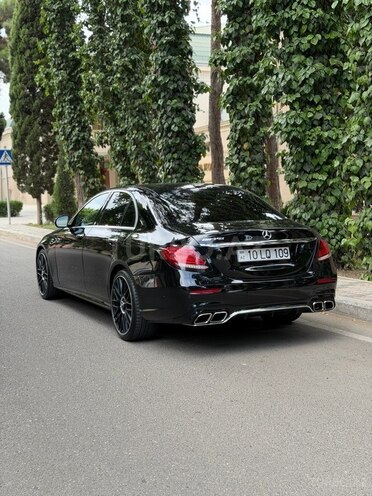 Mercedes E 300 2018, 155,000 km - 2.0 л - Gəncə