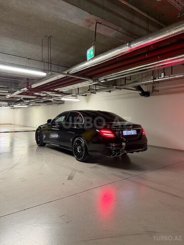 Mercedes E 300 2018, 155,000 km - 2.0 л - Gəncə