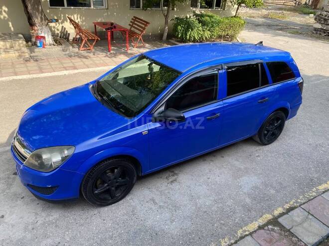 Opel Astra 2009, 319,000 km - 1.3 л - Bakı