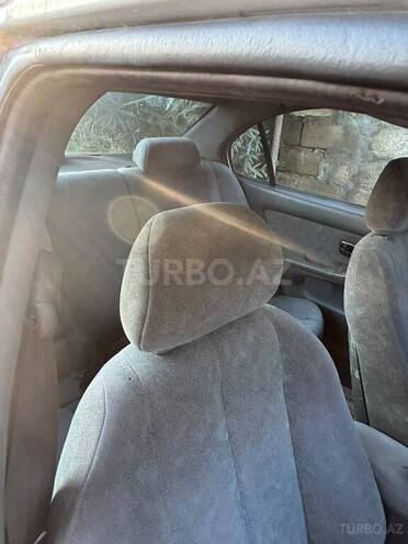 Hyundai Elantra 2002, 235,000 km - 2.0 л - Sumqayıt