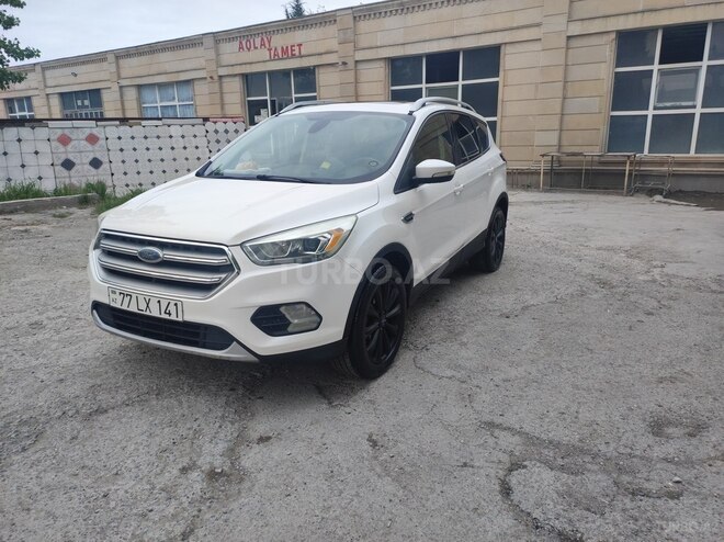 Ford Escape 2017, 213,000 km - 1.5 л - Kürdəmir