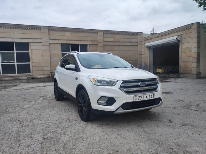 Ford Escape 2017, 213,000 km - 1.5 л - Kürdəmir