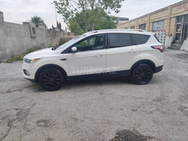 Ford Escape 2017, 213,000 km - 1.5 л - Kürdəmir