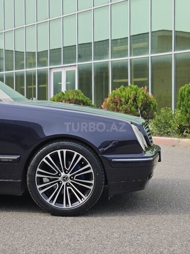 Mercedes E 240 2000, 406,930 km - 2.4 l - İmişli