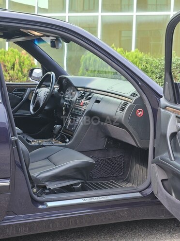 Mercedes E 240 2000, 406,930 km - 2.4 l - İmişli