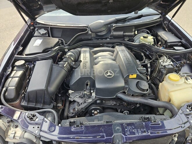 Mercedes E 240 2000, 406,930 km - 2.4 l - İmişli