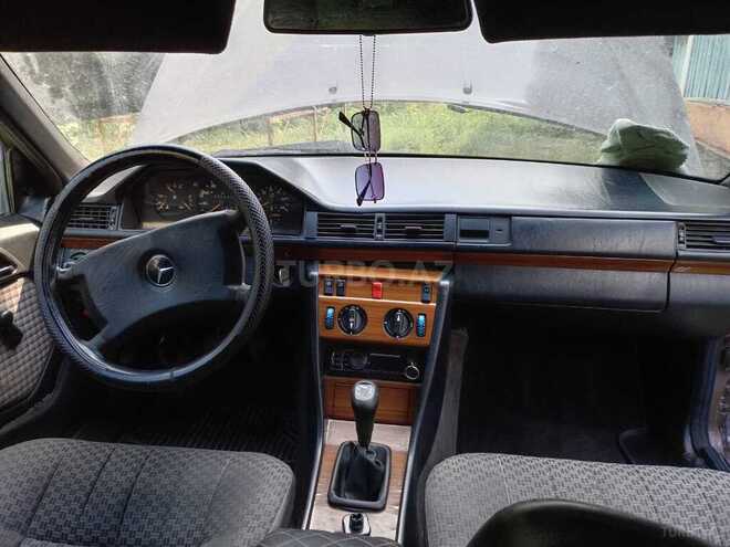 Mercedes  1991, 654,318 km - 2.3 л - Ağdaş
