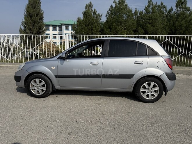 Kia Rio 2006, 275,000 km - 1.5 l - Bakı