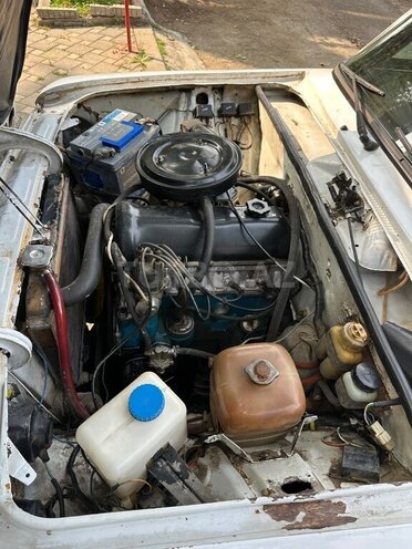 LADA (VAZ) 2106 1985, 170,000 km - 1.5 л - Yevlax