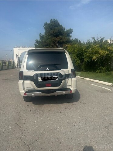 Mitsubishi Pajero 2016, 123,000 km - 3.8 l - Bakı