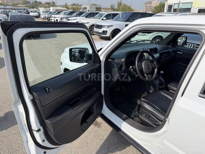 Jeep Patriot 2015, 80,700 km - 2.4 l - Bakı