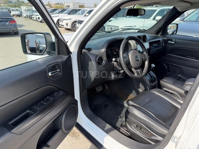 Jeep Patriot 2015, 80,700 km - 2.4 l - Bakı