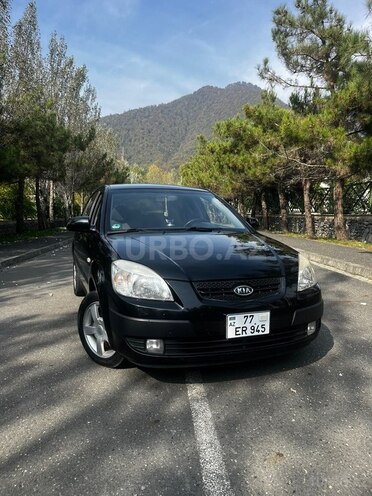 Kia Rio 2006, 336,220 km - 1.5 l - Qəbələ