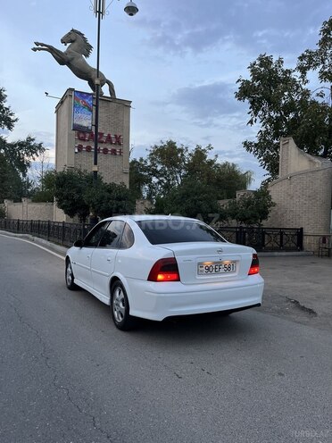 Opel Vectra 1999, 307,452 km - 1.8 l - Qazax