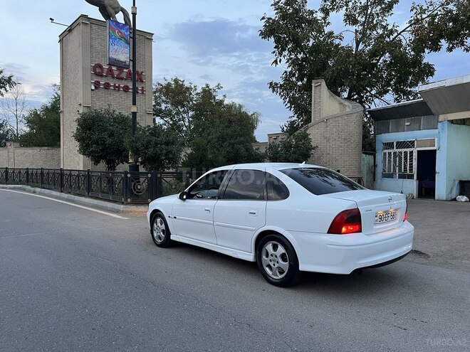 Opel Vectra 1999, 307,452 km - 1.8 l - Qazax