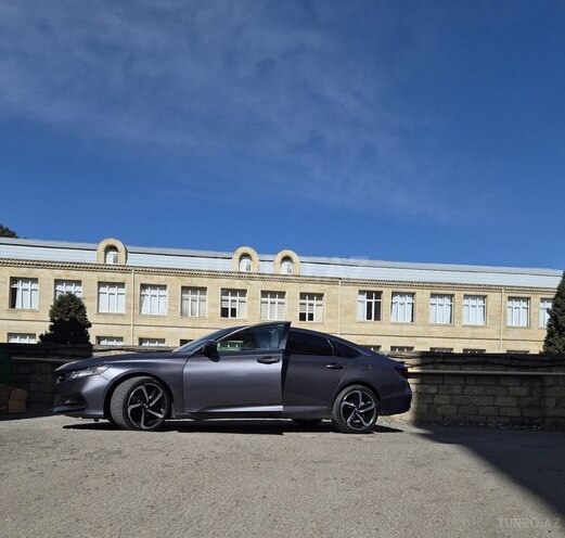 Honda Accord 2018, 220,000 km - 2.0 l - Gəncə