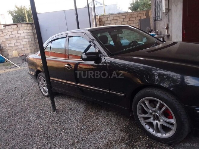 Mercedes E 270 2000, 150,000 km - 2.7 l - Tərtər
