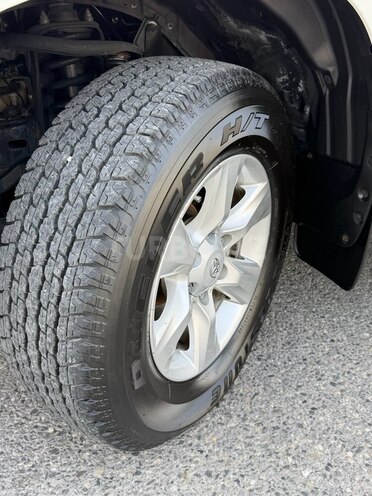 Toyota Land Cruiser Prado 2012, 158,000 km - 2.7 l - Bakı