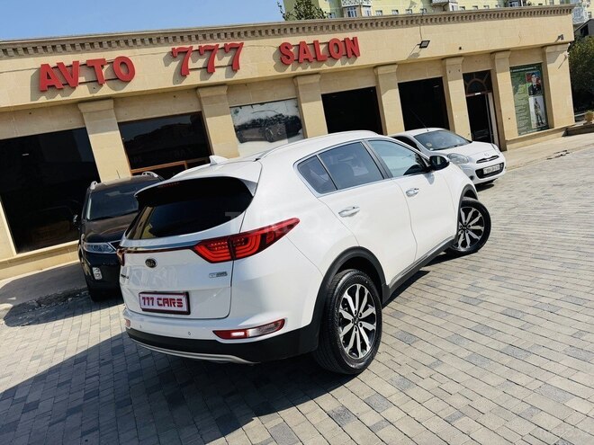 Kia Sportage 2017, 170,000 km - 1.7 l - Sumqayıt