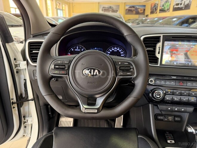 Kia Sportage 2017, 170,000 km - 1.7 l - Sumqayıt