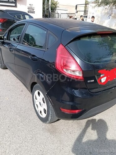 Ford Fiesta 2010, 343,000 km - 1.4 l - Bakı