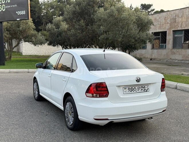 Volkswagen Polo 2018, 132,000 km - 1.6 l - Bakı