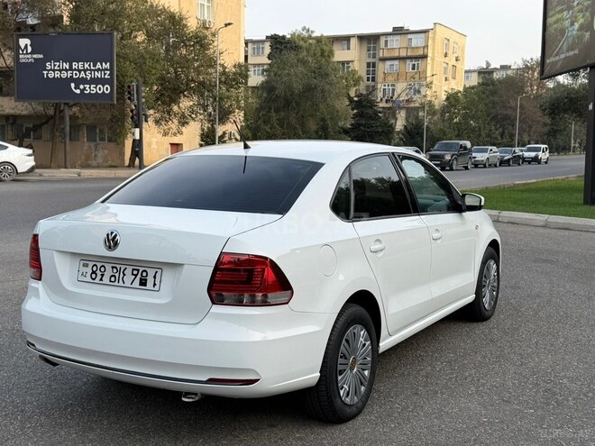 Volkswagen Polo 2018, 132,000 km - 1.6 l - Bakı