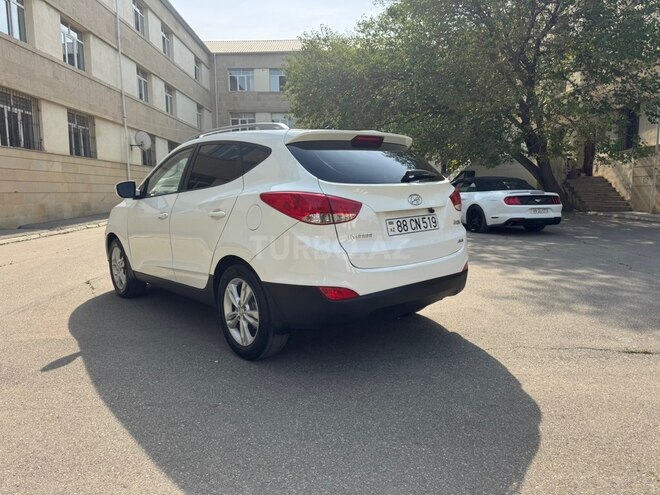 Hyundai ix35 2013, 220,000 km - 2.0 l - Bakı