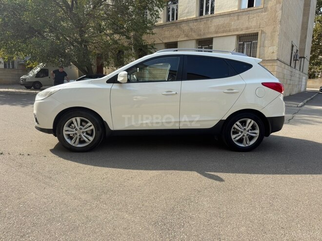 Hyundai ix35 2013, 220,000 km - 2.0 l - Bakı