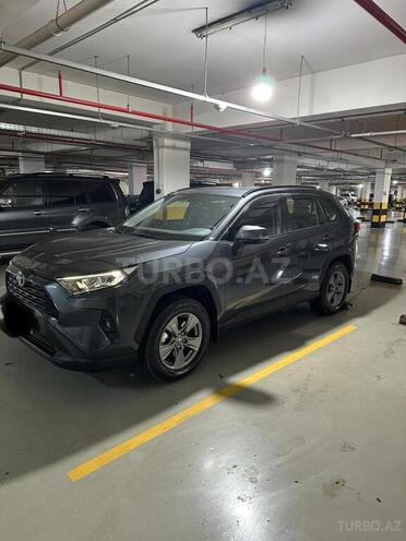 Toyota RAV4 2023, 28,000 km - 2.5 l - Bakı