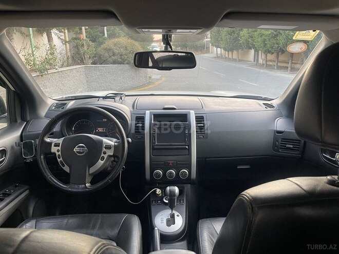 Nissan X-Trail 2012, 233,000 km - 2.5 l - Bakı
