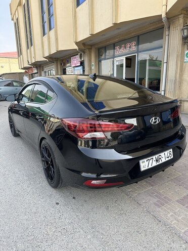 Hyundai Elantra 2019, 197,949 km - 2.0 л - Sumqayıt