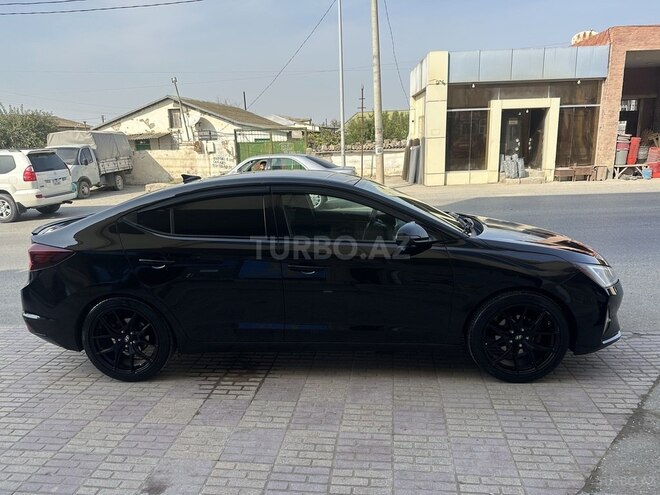 Hyundai Elantra 2019, 197,949 km - 2.0 л - Sumqayıt