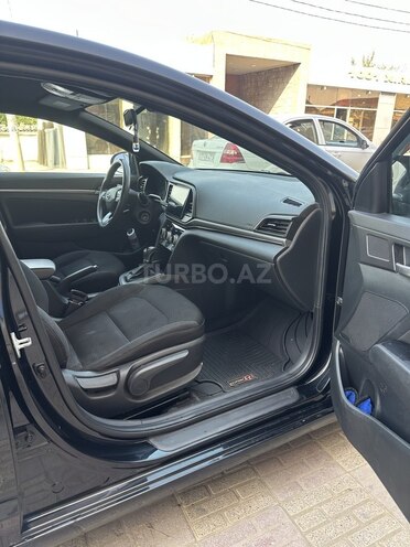 Hyundai Elantra 2019, 197,949 km - 2.0 л - Sumqayıt
