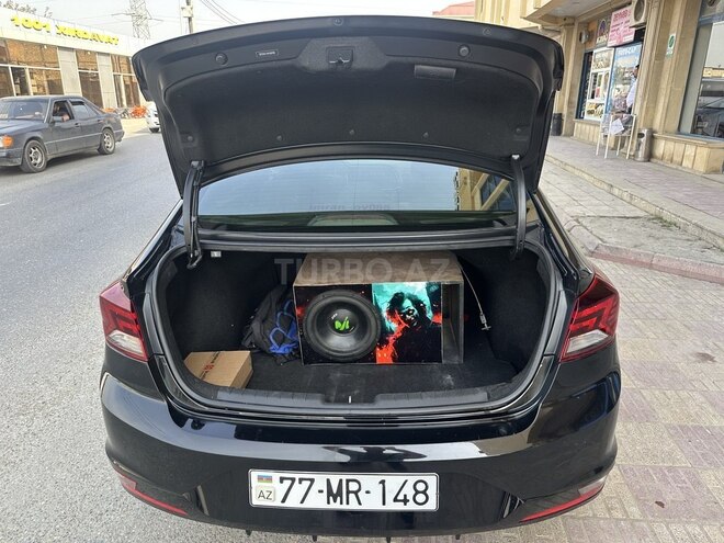 Hyundai Elantra 2019, 197,949 km - 2.0 л - Sumqayıt