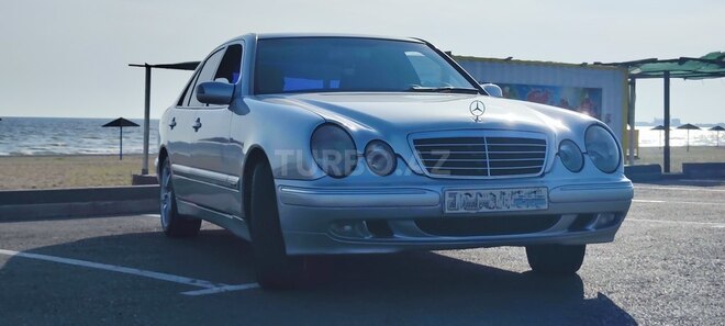 Mercedes E 270 2001, 361,071 km - 2.7 l - Bakı