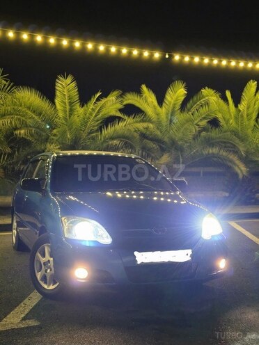 Toyota Corolla 2006, 247,000 km - 1.4 l - Bakı